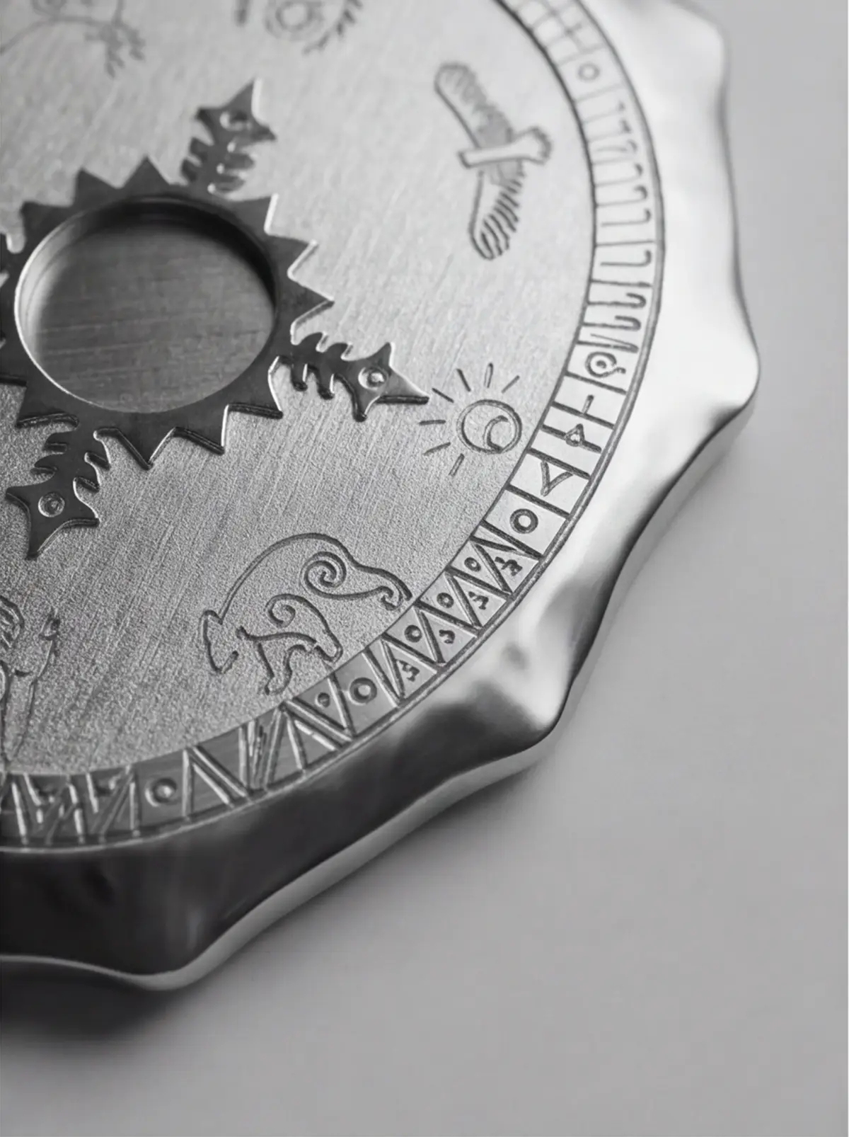 The rear symbolic border reveals engraved drum-face detail.
