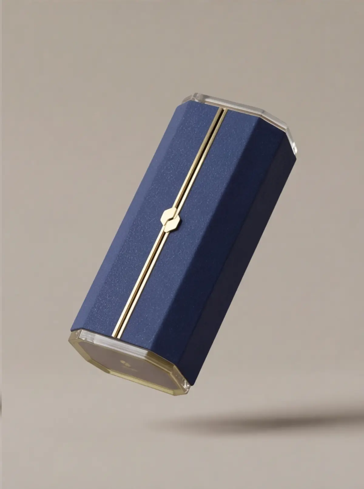 A floating case study highlights the packaging proportion.